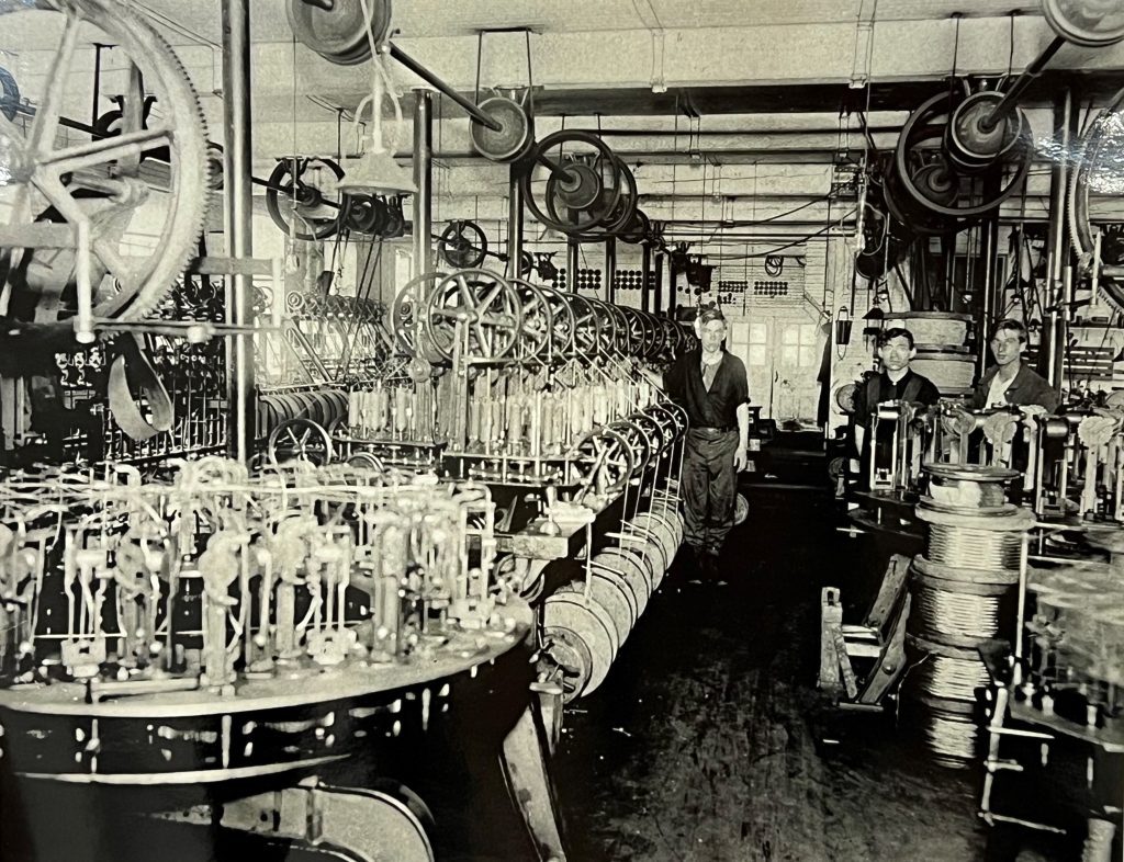 New England Electrical Works employees circa 1930