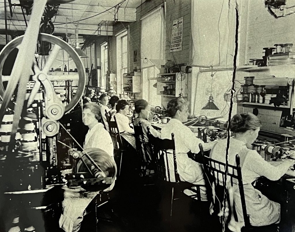 New England Electrical Works employees circa 1900